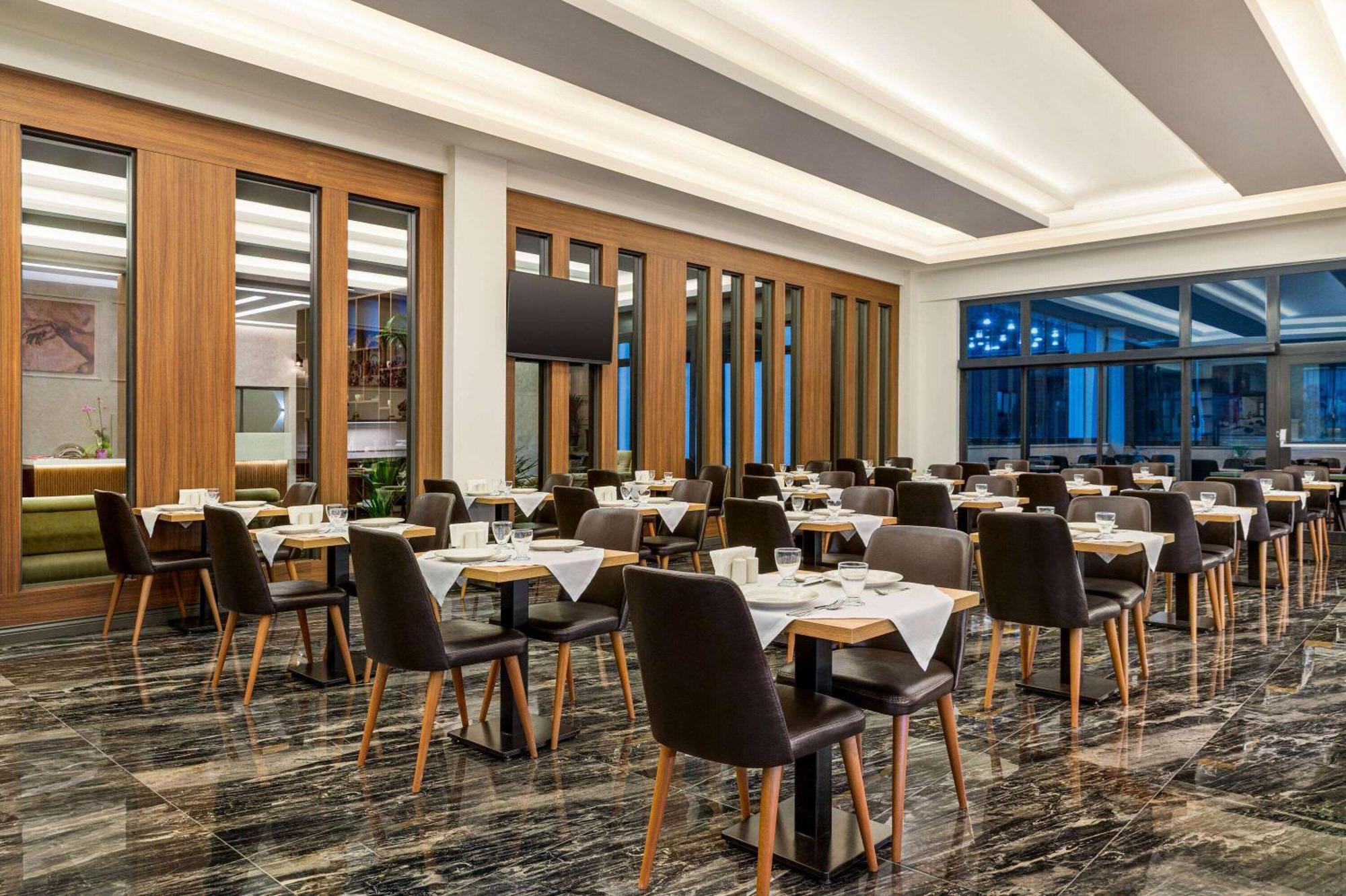 Hotel Ramada By Wyndham Karacabey Bursa Exterior foto